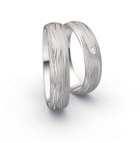 Boomschors witgouden trouwringen