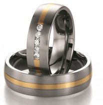 Bicolor Trouwringen Goud en Titanium