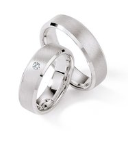 Brede witgouden ringen Brede witgouden ringen