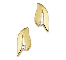 geelgouden oorknoppen parel en diamant