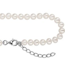 Gerhodineerd zilveren collier met zoetwaterparels.