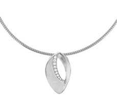 Gerhodineerd zilveren collier met zirkonia.