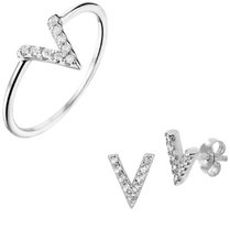 set zilveren ring en oorknoppen V vorm met zirkonia