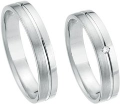 Smalle witgouden trouwringen