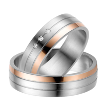 Goud met Stalen Ringen