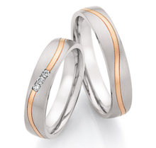 Goud met Stalen Ringen