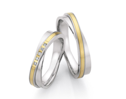 Goud met Stalen Ringen