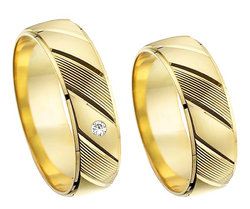 Speciale trouwringen geelgoud