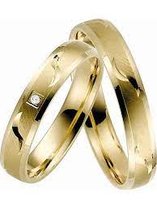 Strakke geelgouden Trouwringen