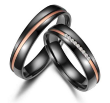 Zwarte  titanium met zirkonium ringen