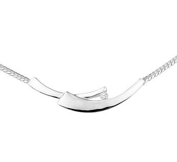 Collier zirkonia