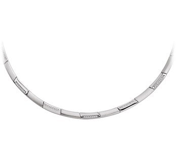 Gerhodineerd zilveren armband met zirkonia en een poli/matte afwerking.