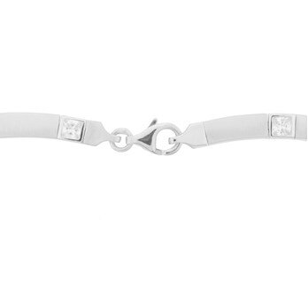Collier zirkonia