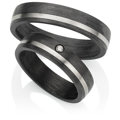 Trouwringen Titanium met carbon
