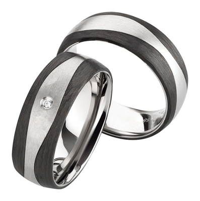 Trouwringen Titanium met carbon