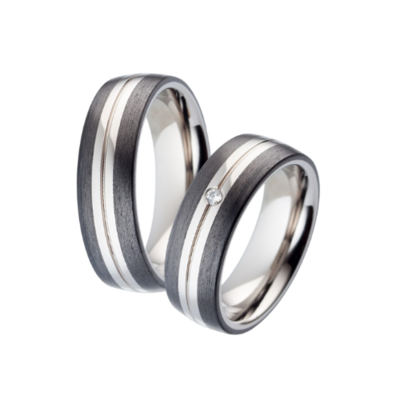 Trouwringen Titanium met carbon