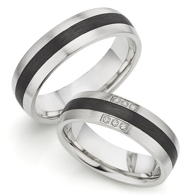 Trouwringen Zilver met carbon