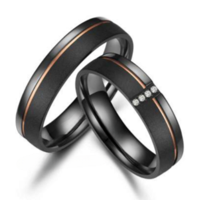 Zwarte  titanium met zirkonium ringen