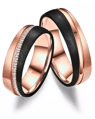 Trouwringen Titanium met carbon
