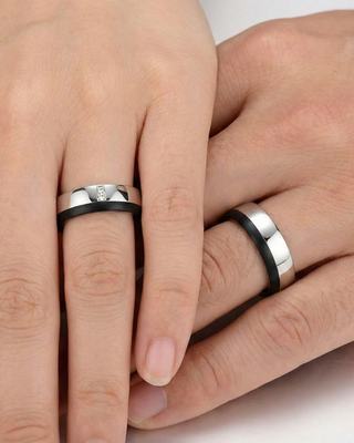 Trouwringen Titanium met carbon