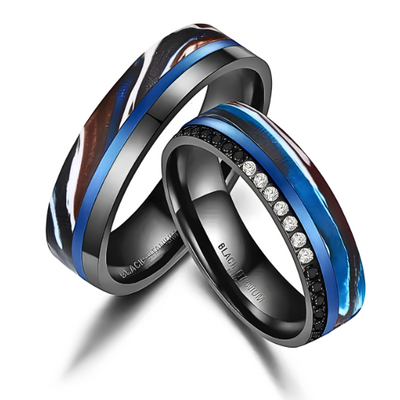 Zwart/blauw titanium met zirkonium ringen